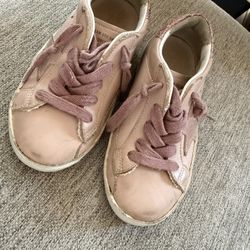 Toddler golden goose