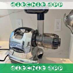 Omega Juicer Fresh Juice Every Day necessary live