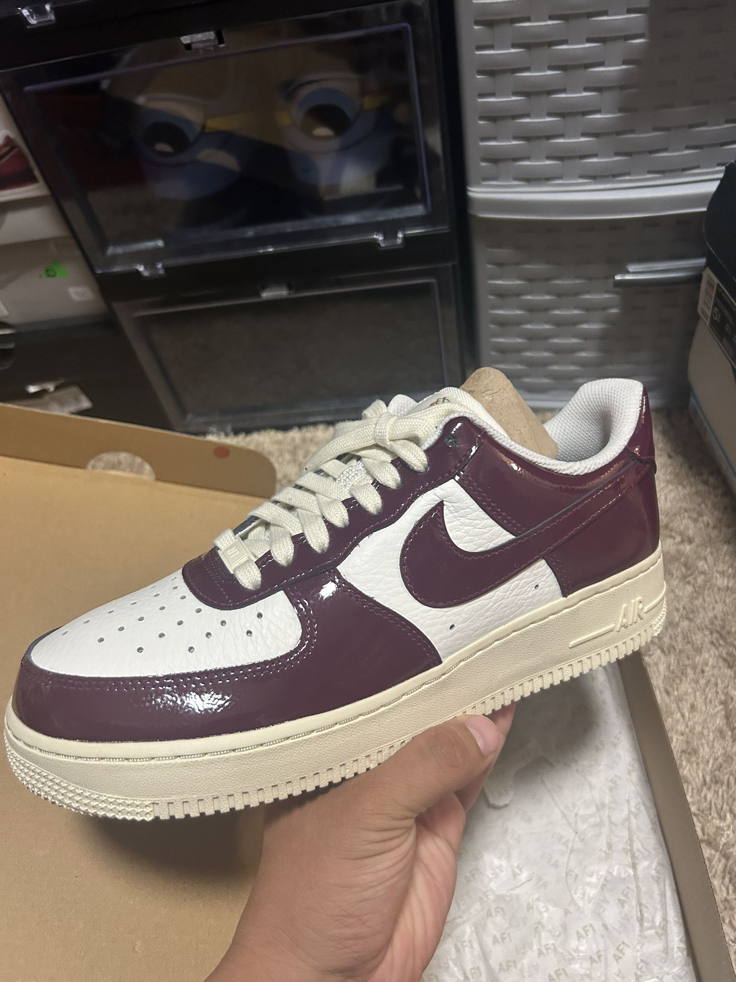 Womens Nike Shoes Size 10