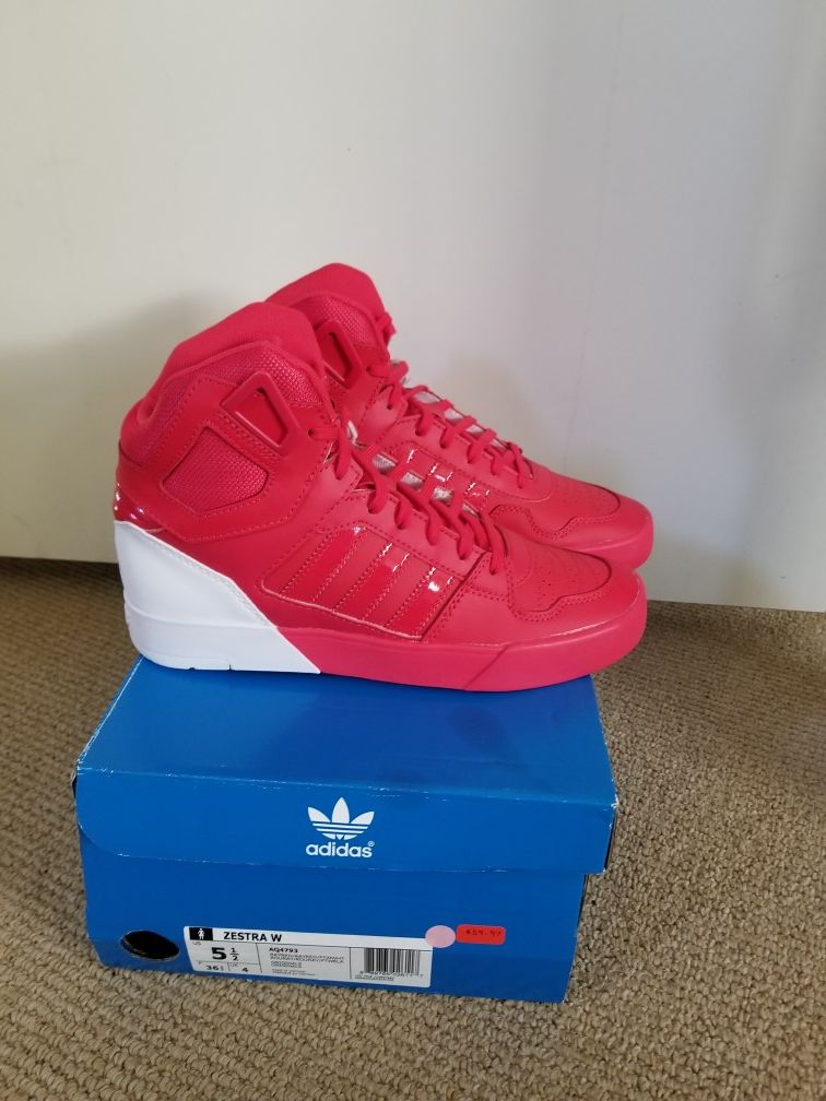 Brand New Adidas Women's Zestra High Top Shoes Size 5.5 (Rayred)