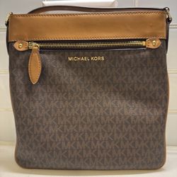Michael Kors Women's Connie Large North South Top-Zip Crossbody Bag