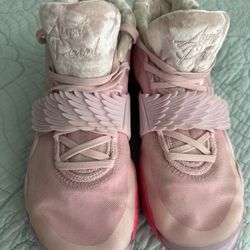 Nike KD 12 Aunt Pearl