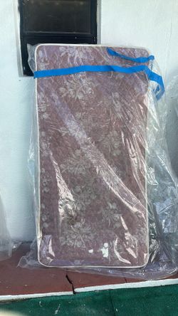 Pink twin size mattress with frame