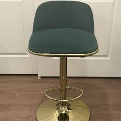 Lux Swivel Velour Chair