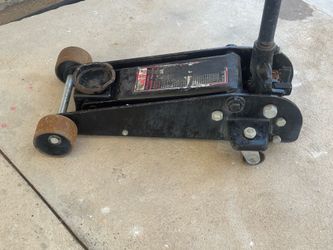 Craftsman 3 Ton Hydraulic Floor Jack  Chelmont Center Area