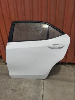 2014-2015-2016-2017-2018-2019 Toyota Corolla Rear Left Driver Side Door OEM INSURANCE QUALITY