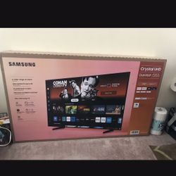 NEW TV 55” Samsung crystal. DU6900F $310 or best offer never open inside the box
