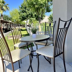 Beautiful Vintage Bistro Style Table And Chairs