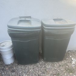 Free Rubbermaid Trash Cans 