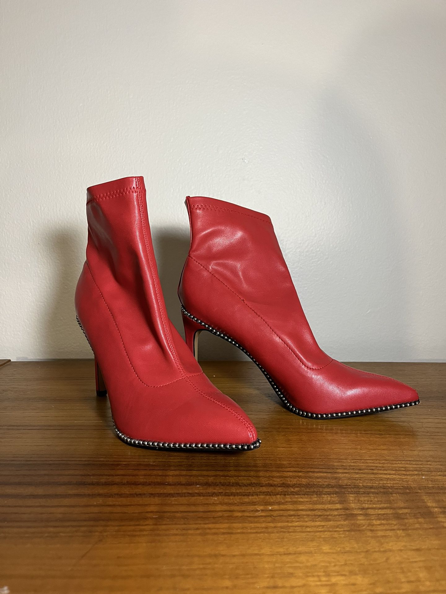 SEXY LONG HEEL RED BOTTOM BOOTS. for Sale in Fort Myers, FL - OfferUp
