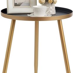 AOJEZOR Round End/Side Tables for Living Room, Bedrooms Narrow Night Stands Cute Pedestal Plant Stand for Balcony, Black Tray with 3 Legged Gold 