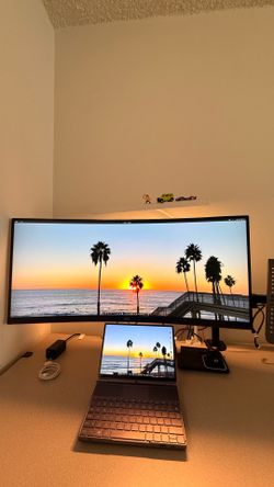 AOC CU34G2X 34-inch Curved Gaming Monitor - 3440x1440 (21:9) - 144Mhz