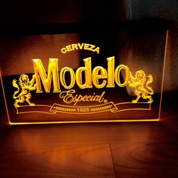 MODELO LED NEON LIGHT SIGN 8x12