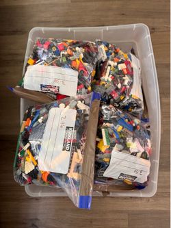 27 pounds of Legos