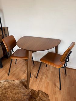 Mid-Century Modern Table and Chairs