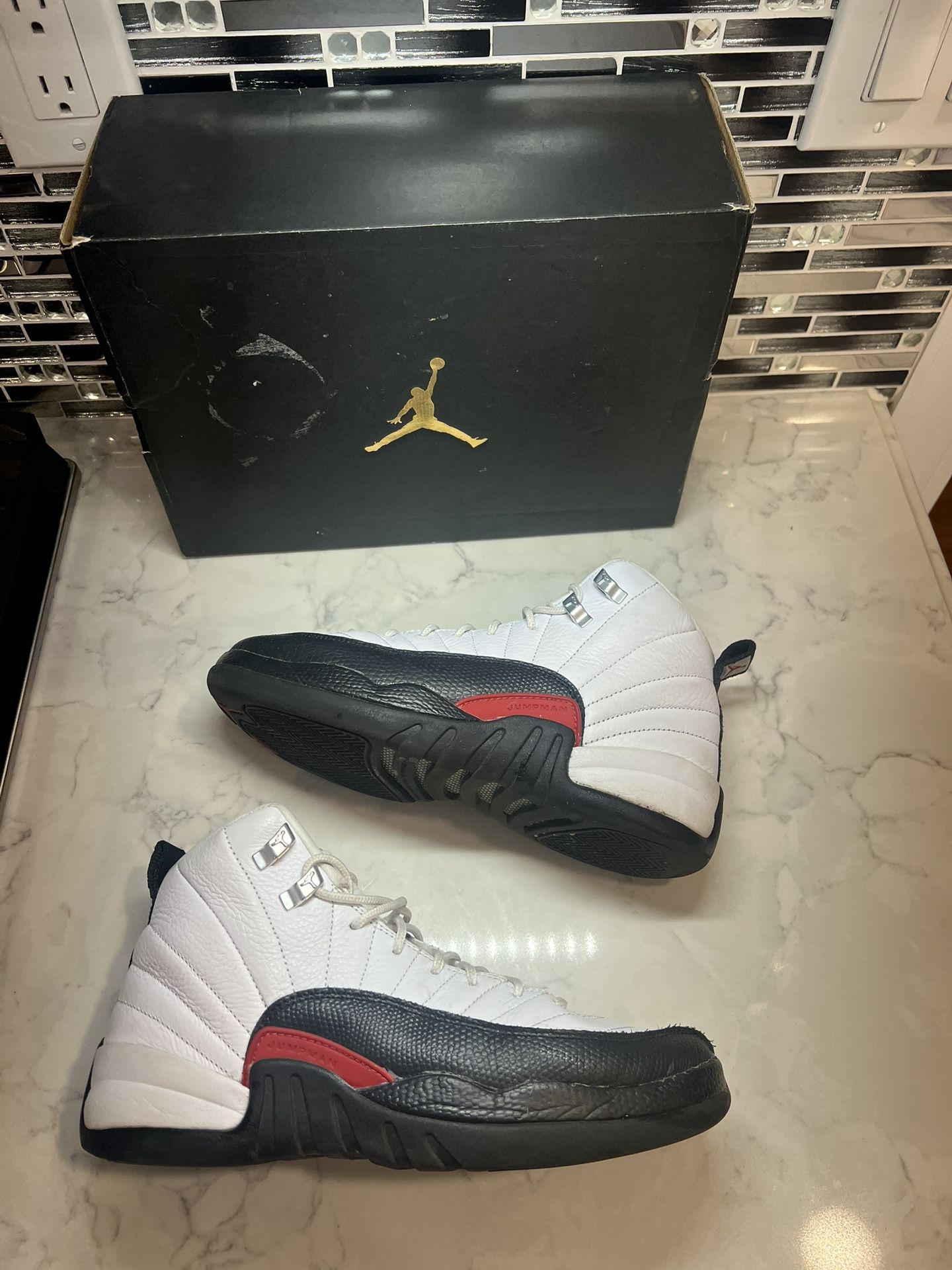 Air Jordan 12 Taxi Flip