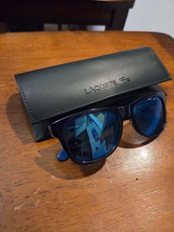 Lacoste L734S Sunglasses New with case