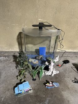 15 Gal halfmoon aquarium