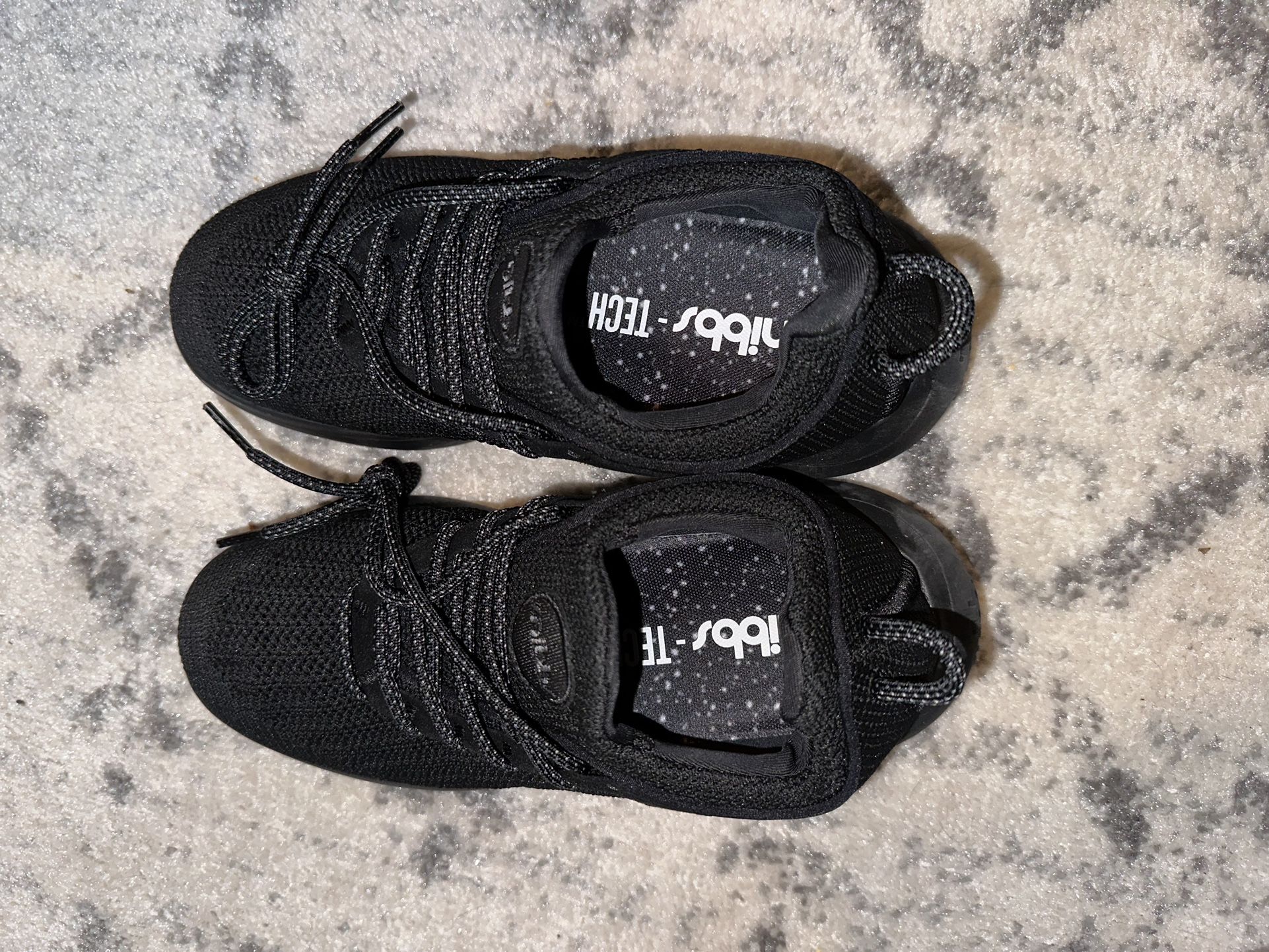 Nibbs Men/Women Active Shoes Size 4M/6W