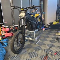 Talaria X3, 3100$  (NO TRADES)