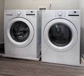 LG Washer and Dryer Set – 2 Years Old – Excellent Condition