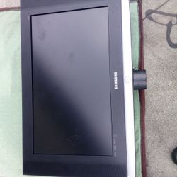 Samsung 20' Black Tv 