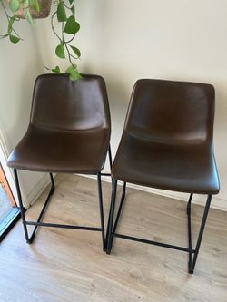 Centiar Brown/Black Faux Leather Counter Height Bar Stool - Set of 2