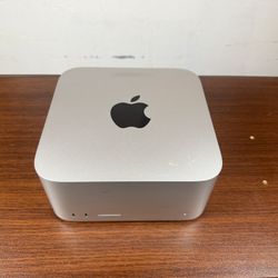 2022 Mac Studio (M1 ULTRA) 
