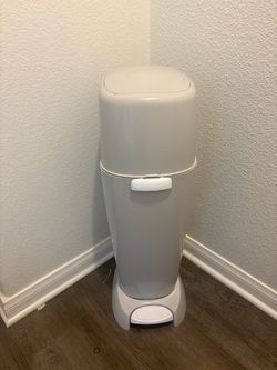 Diaper genie