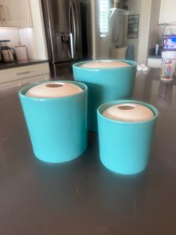Ceramic canisters