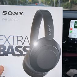 Headphone Sony 195$