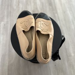 Chanel Espadrilles - US 6