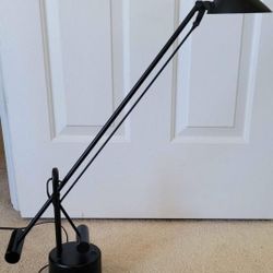 Futuristic desk lamp!