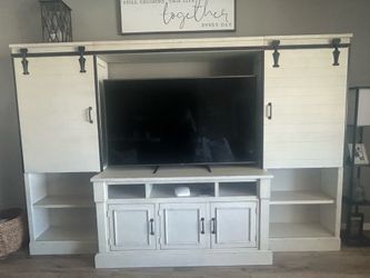 Farmhouse 4 piece Entertainment Center