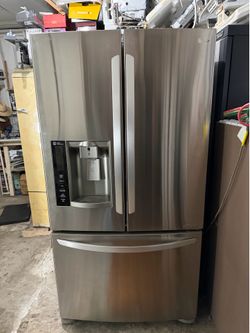 Refrigerator LG