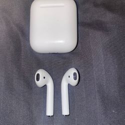 AirPod 2s Really Good Condition Both Work 
