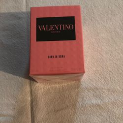 Velentino Perfume 