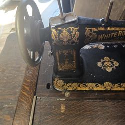 1918 Push Pedal Sewing Machine White Rotary