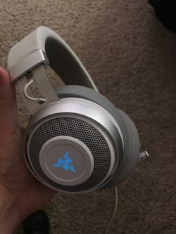 Razer rgb usb headset works for any console and pc