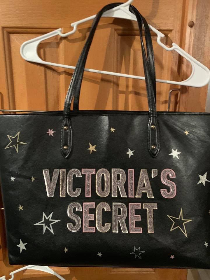 Victoria’s Secret Tote Set