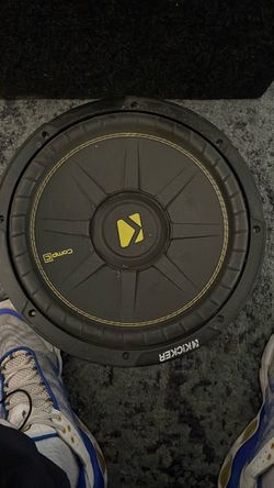 Kicker comp c 12 speaker in a box