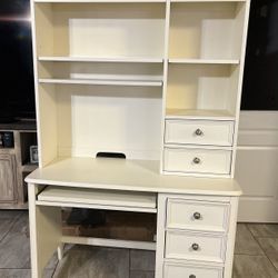 Kids Desk With Book Hutch