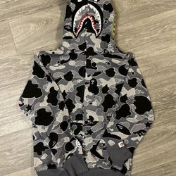bape hoodie