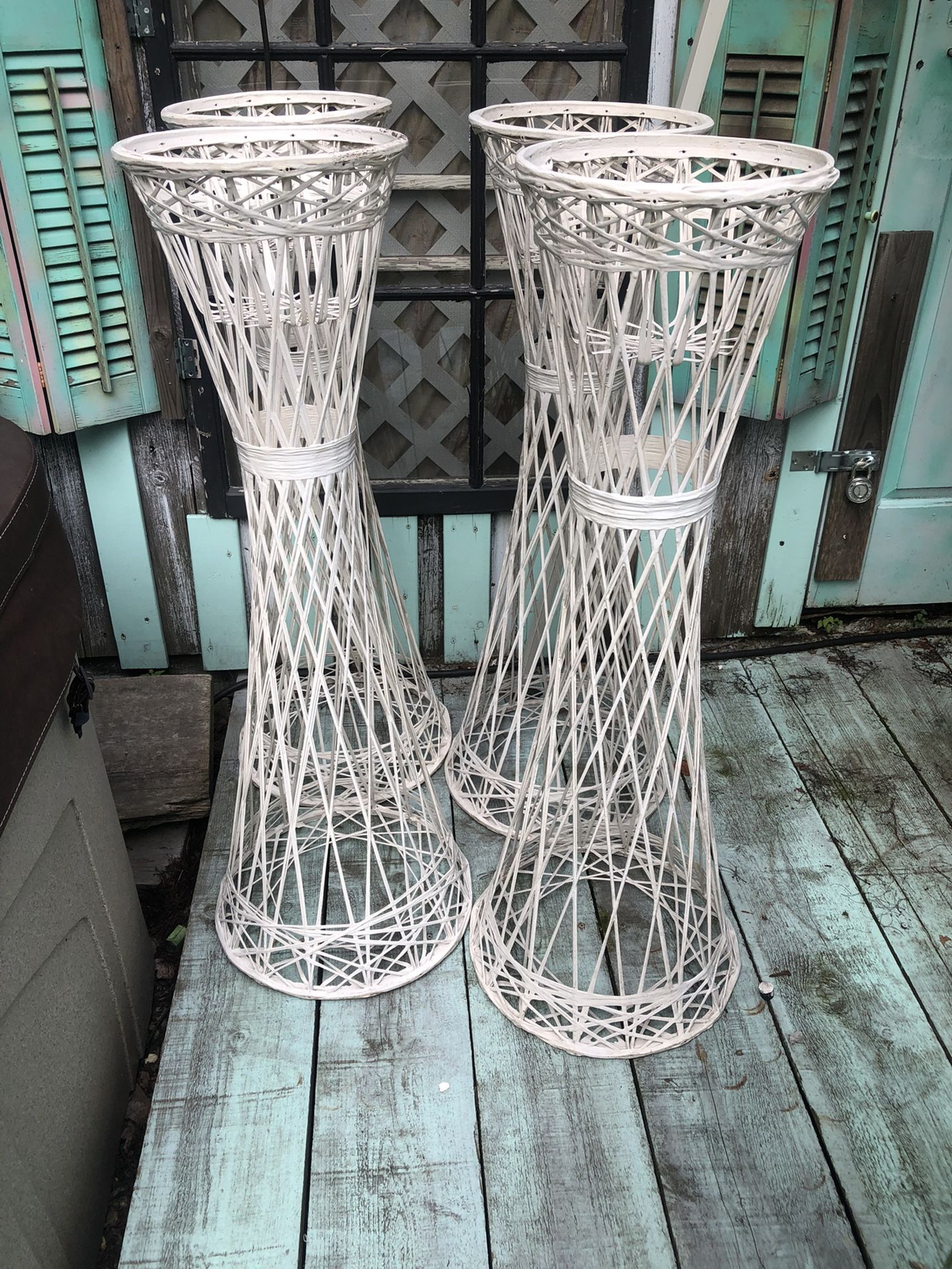 Commercial Planter Baskets 4’ Tall
