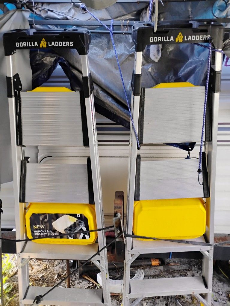 Heavy Duty 6 Ft Gorilla Aluminum Step Ladders
