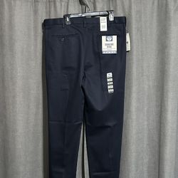 New Dockers Signature Khaki Pants Size 38x36