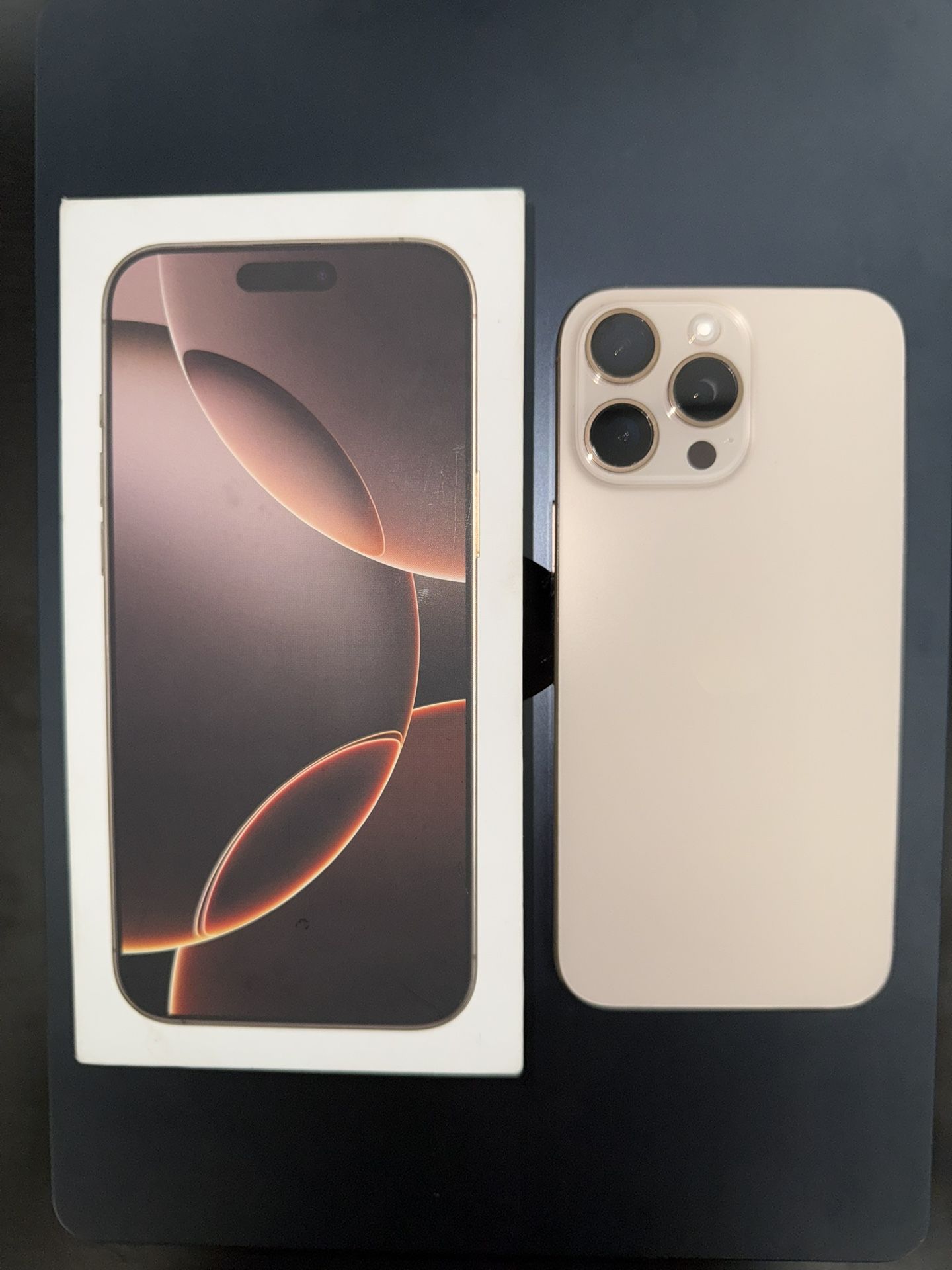 iPhone 16 Pro Max