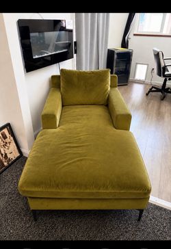 Interior Define Custom Velvet Chaise Lounge – olive Green