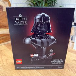LEGO Star Wars Darth Vader Bust 75439 New Sealed