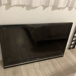 Sony 45 Inch TV In Really Good Condition 